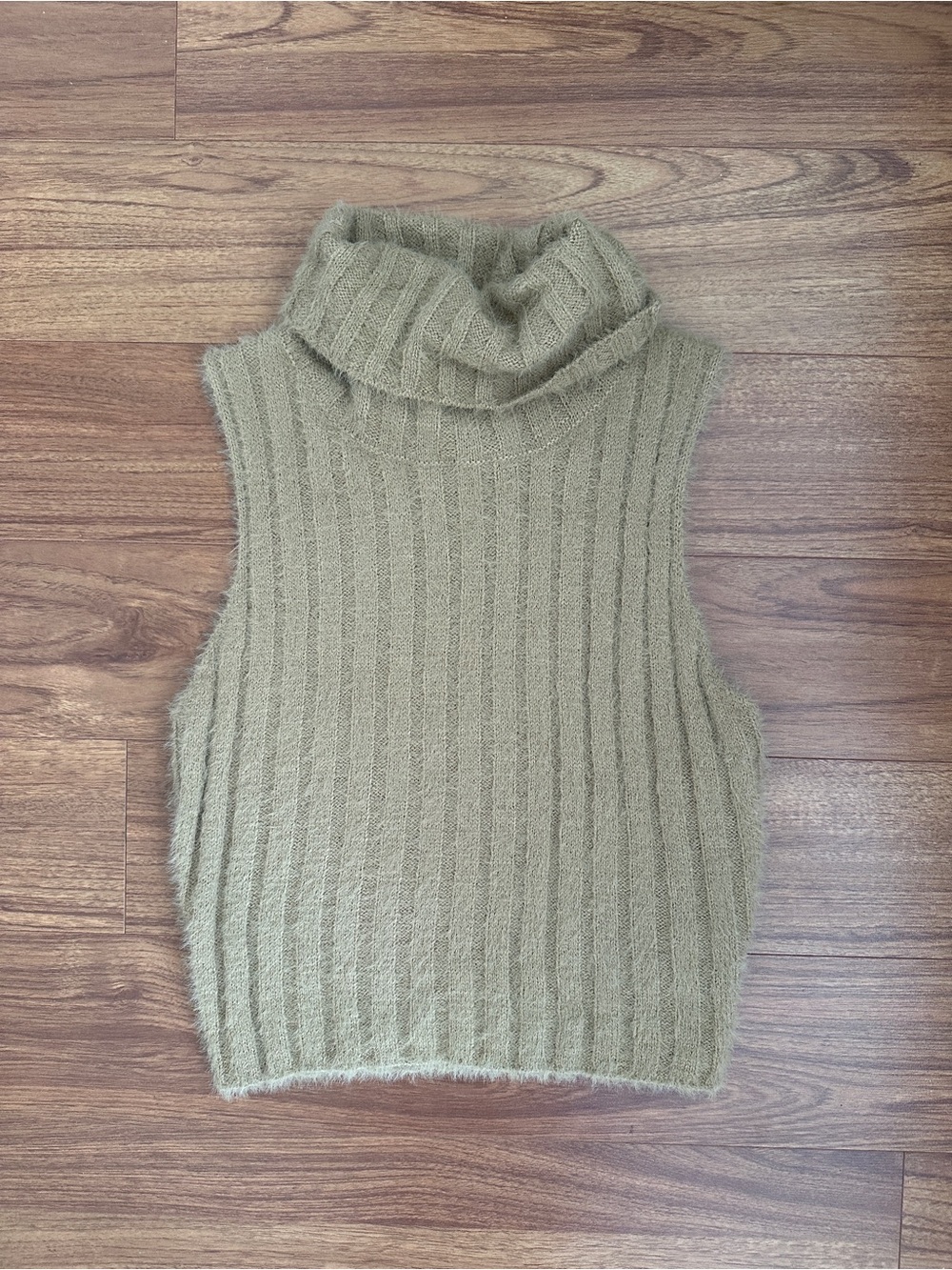 Sleeveless Turtleneck Sweater Vest - Olive Green